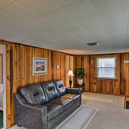 Home With Lake-View Deck By Camp Perry And Magee Marsh Port Clinton Dış mekan fotoğraf